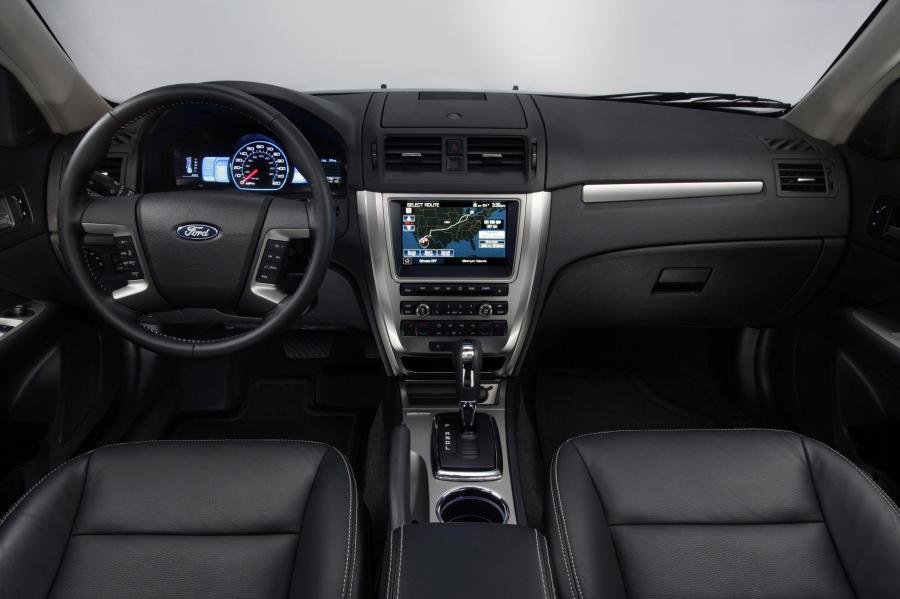  Ford Fusion Hybrid 2010 года  (US) (фото 46 из 111)